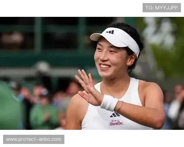 网球赛季精彩纷呈 世界顶尖选手角逐激烈积分榜争夺